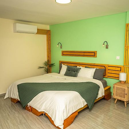 Jade Hotel And Spa Bandrele 外观 照片