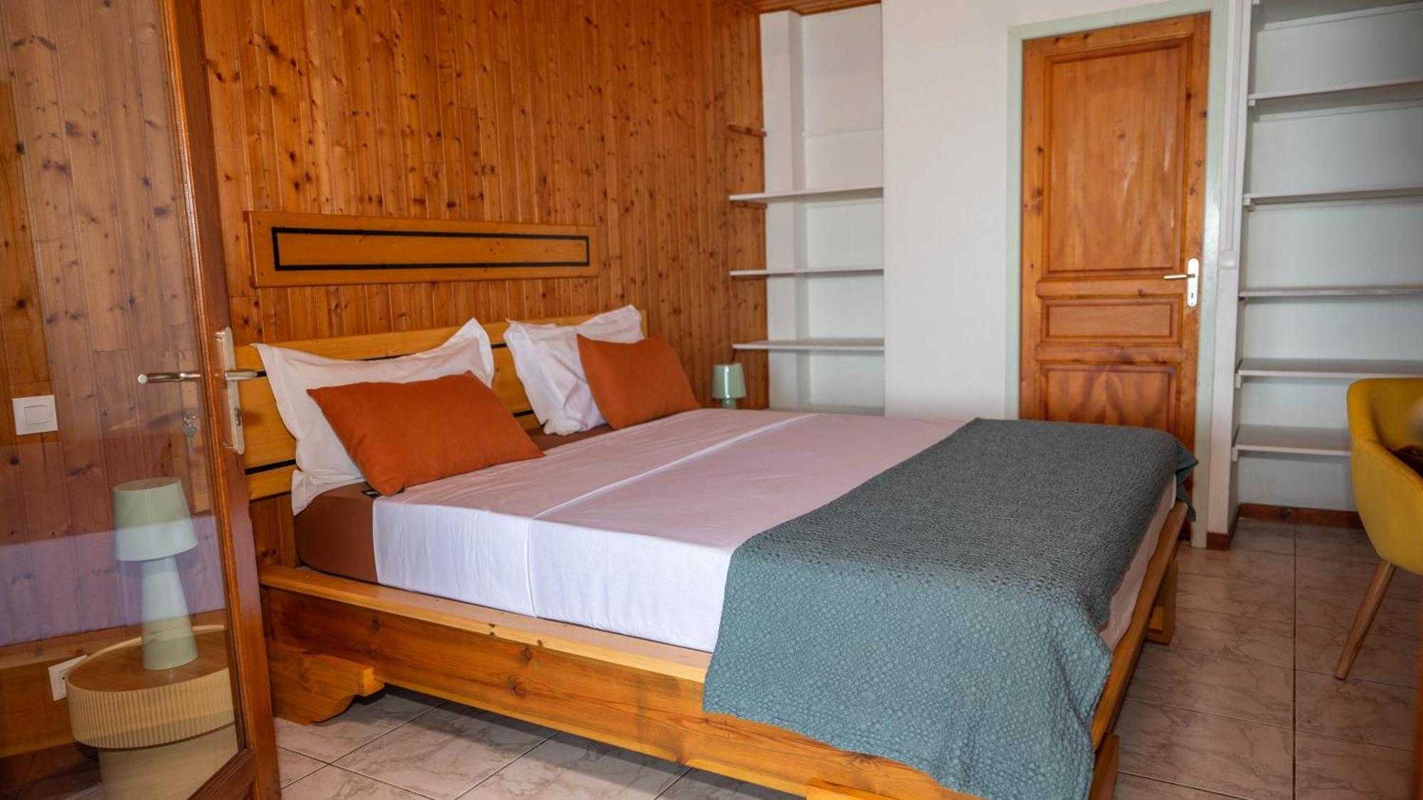 Jade Hotel And Spa Bandrele 外观 照片