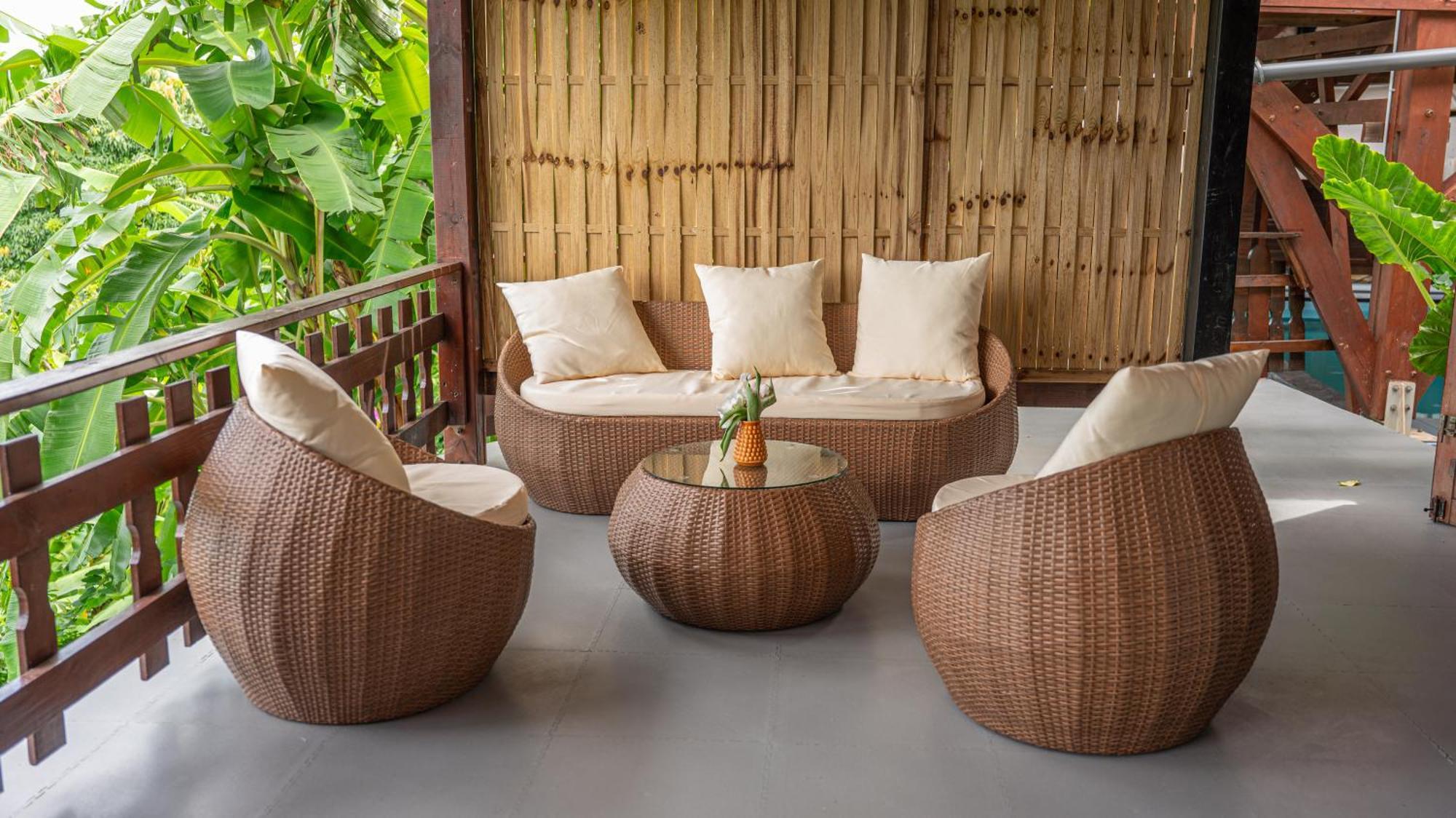 Jade Hotel And Spa Bandrele 外观 照片