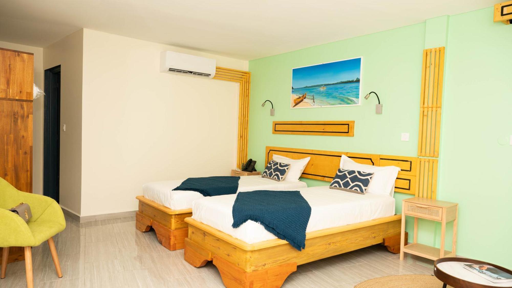 Jade Hotel And Spa Bandrele 外观 照片